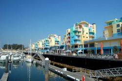 Albufeira Marina by Steven Fruitsmaak @Wikimedia.org