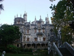 Sintra - Quinta da Regaleira by Sylx100 @Wikimedia.org