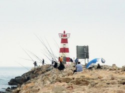 Vilamoura - fishing by Raul @Flickr